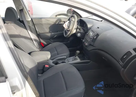 2010 Hyundai Elantra Touring Gls from USA, damaged, VIN KMHDC8AE9AU057935